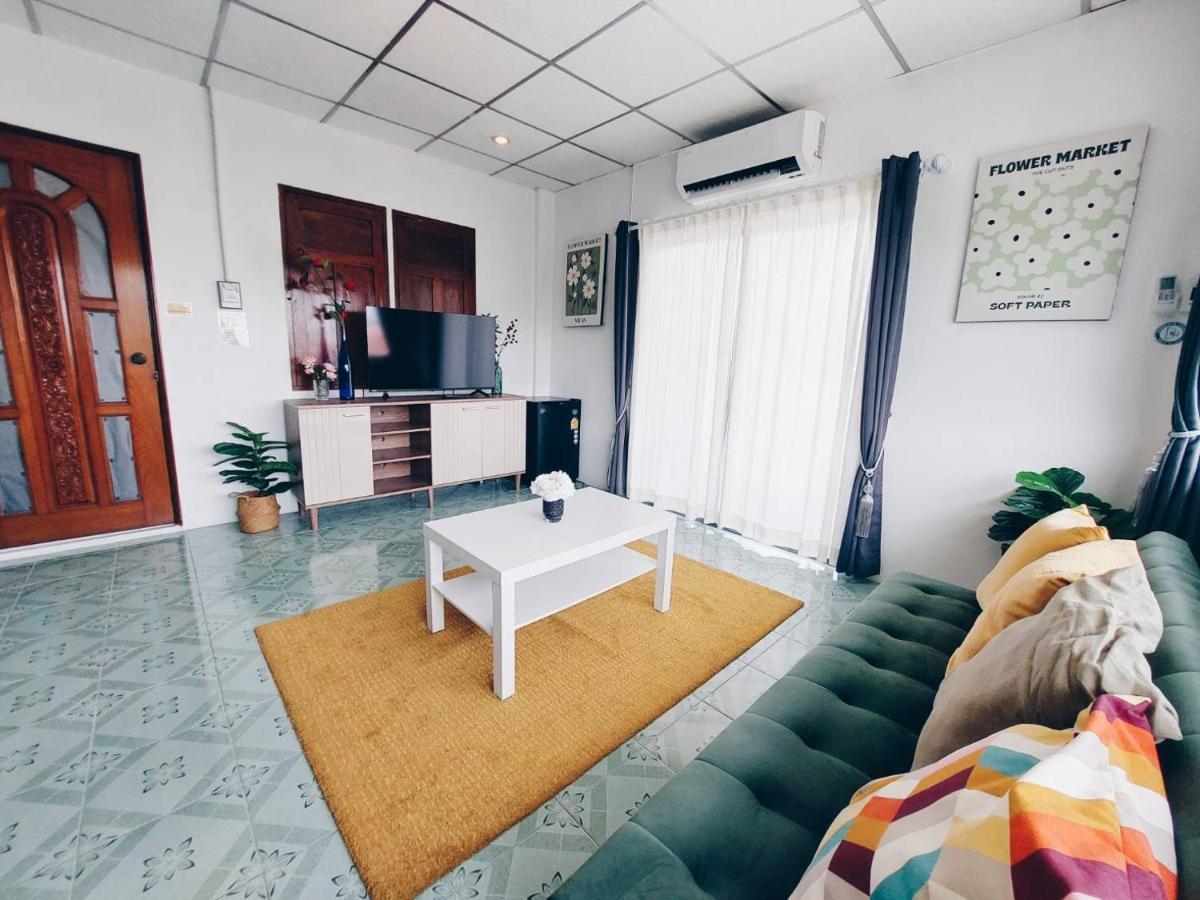 Hello Sunshine Hostel Phra Nakhon Si Ayutthaya Luaran gambar